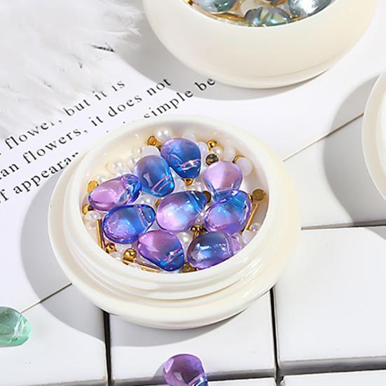 

1 Box Manicure Studs Easy to Stick Glitter Resin Charming Manicure Crystal Stones
