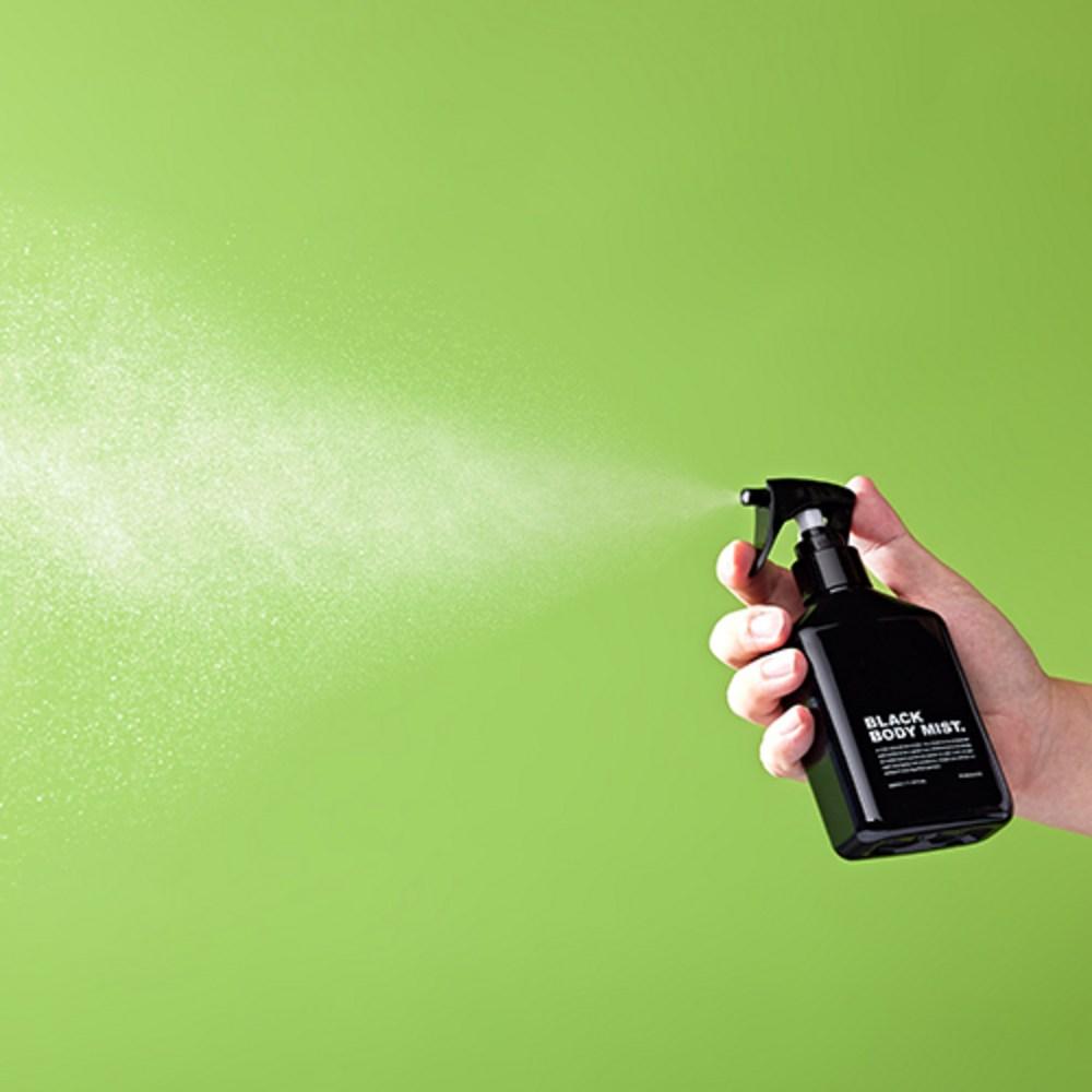 For Men's Black Secret Body Mist Herb Citrus Fragrance, 1 Unit, 220ml