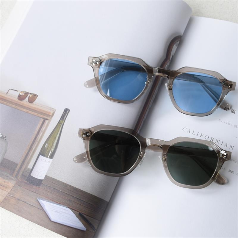 Fashion Square Polarized Sunglasses Women Retro Rivets Decoration Gradient Shades Men Driving Anti-Glare Sun Glasses Eyewear