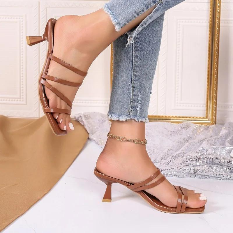 Женские сандалии — фото 6