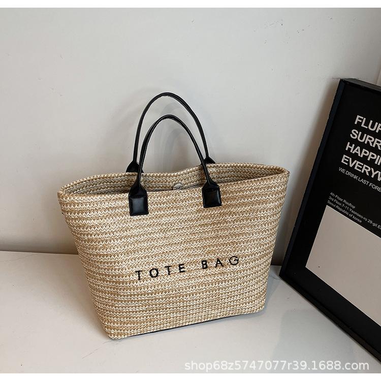 

Ручная плетеная сумка большой вместимости женская 2025 лето новая мода повседневная соломенная сумка для поездок на работу на плечо чёрный