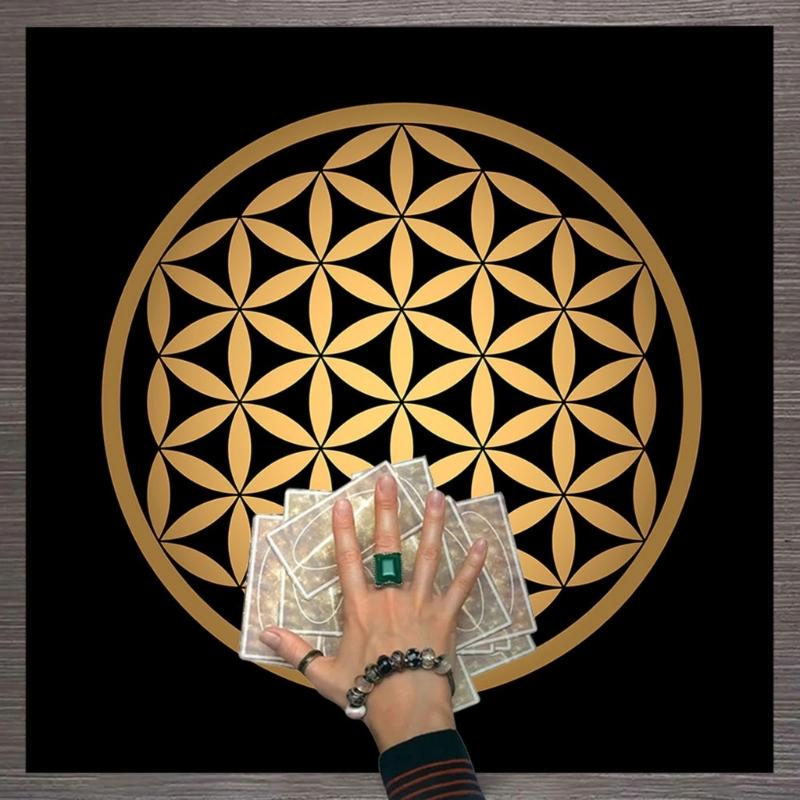 Tarot Card Tablecloth Altar Tarot Cloth Divination Card Table Cloth Square Flannel Table Cover Decorations 50/60/75cm