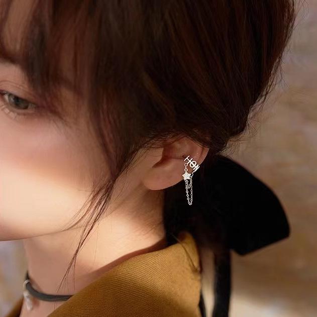 Trendy Autumn Tassel Star Ear Clips – Stylish No-Piercing Earrings