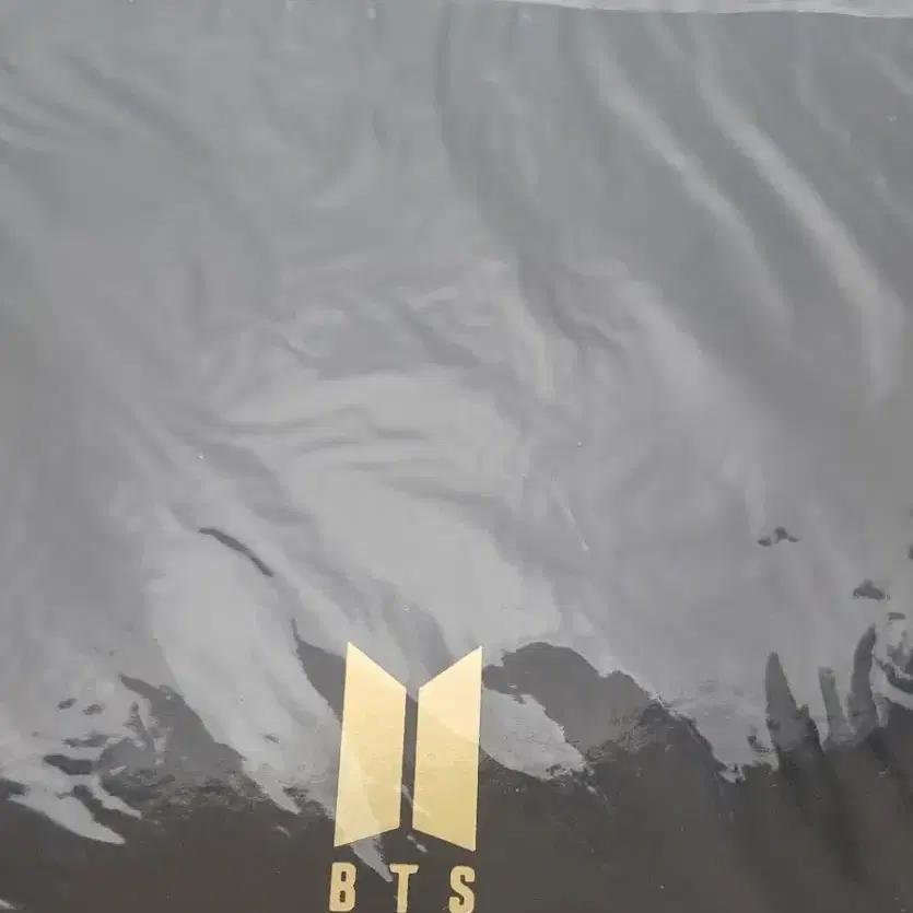 BTS [Components sealed] BTS Merch Box 8