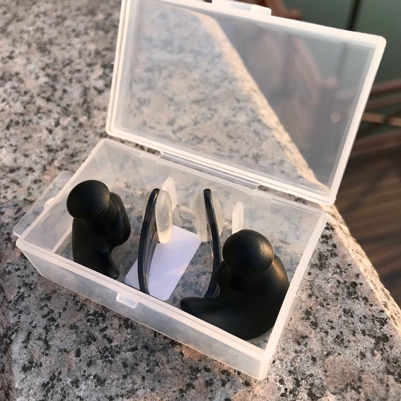 

Silicone Swimming Nose Clip & Earplugs Set - Water Protection, 4 Colors чёрный