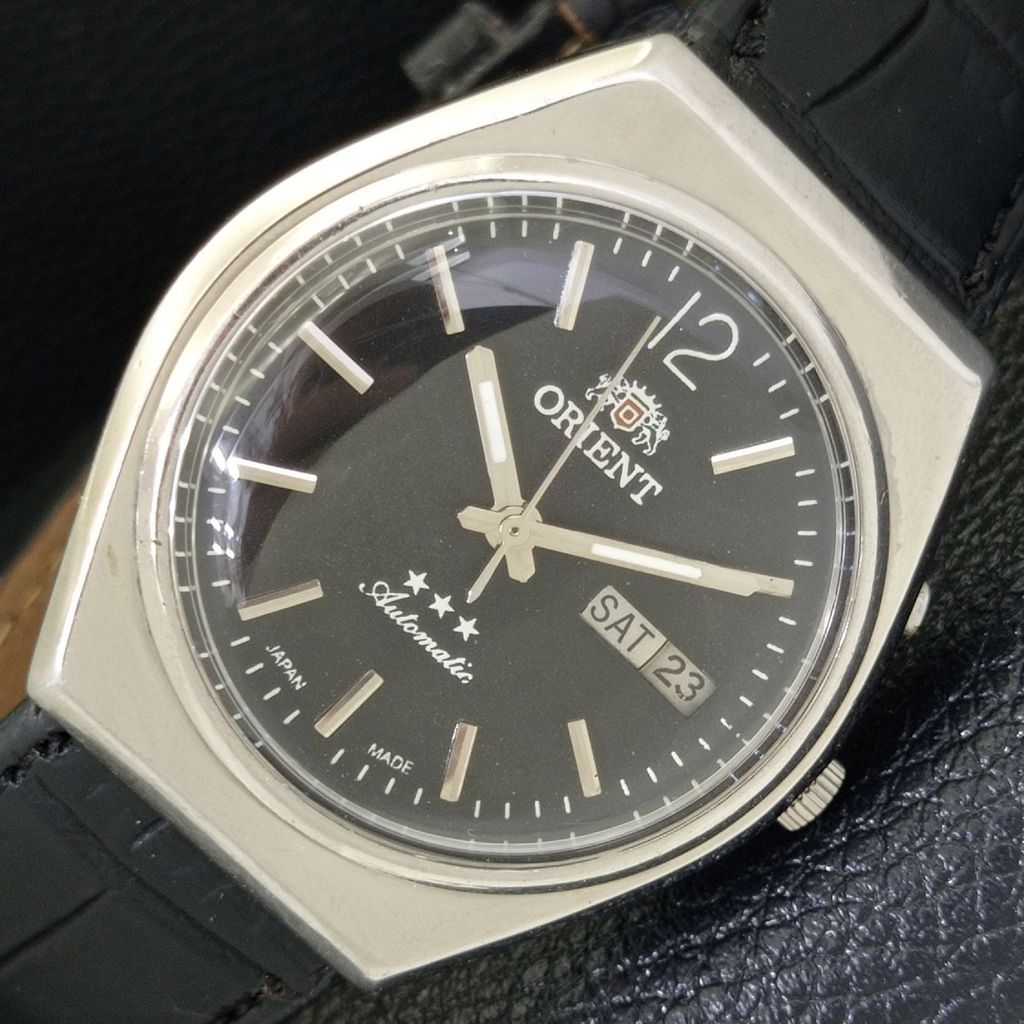 

ВИНТАЖНЫЕ МУЖСКИЕ ЧАСЫ ORIENT AUTOMATIC 46943 ЯПОНИЯ С ЧЕРНЫМ ЦИФЕРБЛАТОМ a500320-2 R151b-a500320