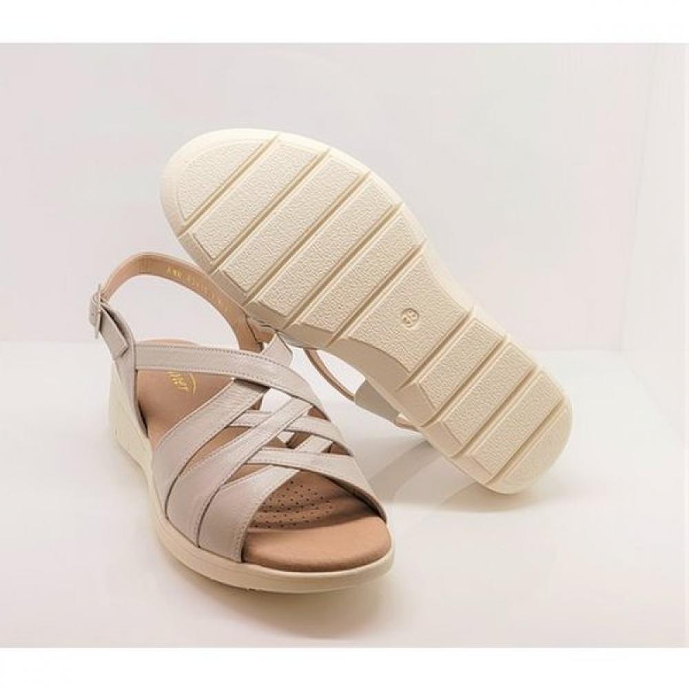 

Vainer Women S Comfort SandalS Ivory 341b Ivory/250