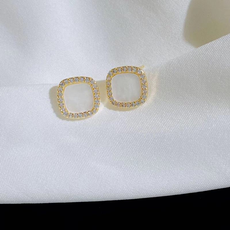 @Special offer @New fashion exaggerated with diamond earrings simple square geometric stud earrings earrings women