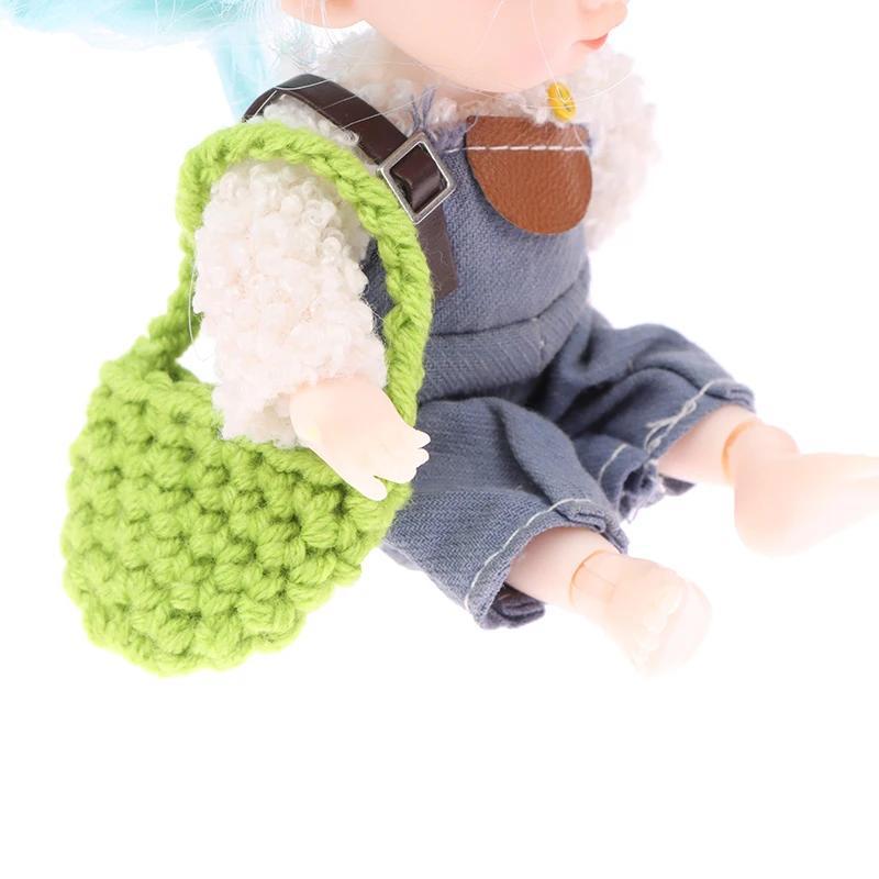 5PCS 1:12 Dollhouse Miniature Woven Shoulder Bag Mini Knitting Wool Bag Crochet Braid Crossbody Bag Handbag Storage Bag DressUp Decor