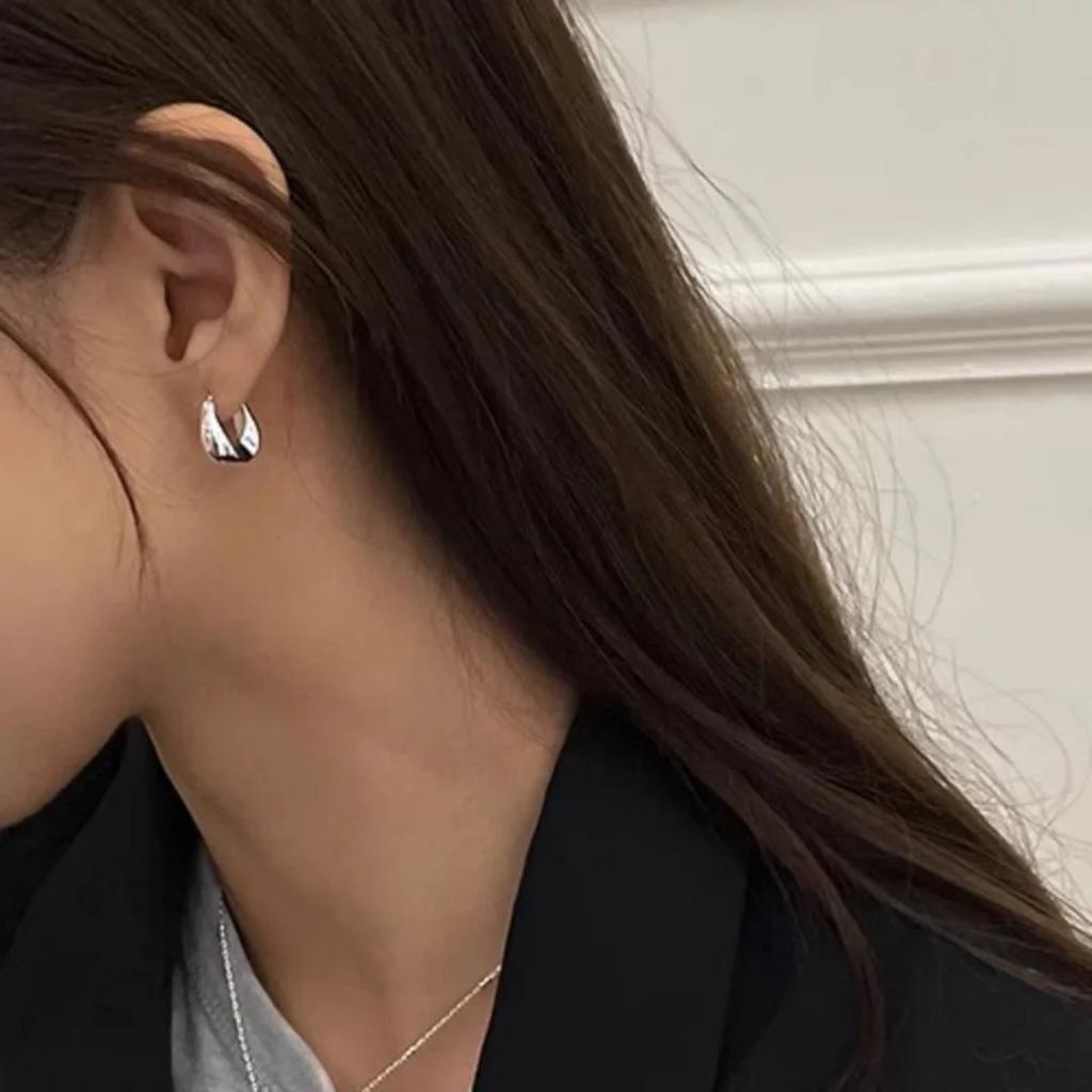 Irregular Geometric Element Ring Ear Buckle, Simple Smooth Earrings, Versatile Earrings With Ear Rings For Women