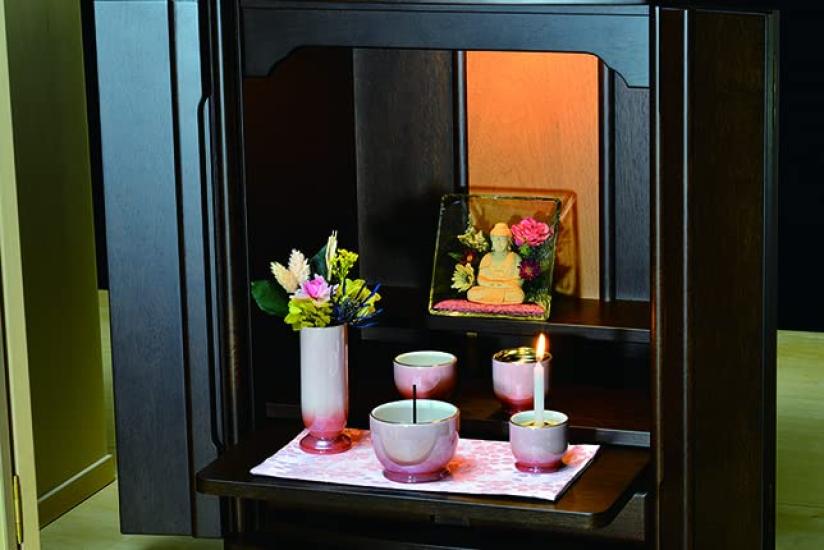 Sunmany Buddhistischer Altar Räuchergefäß, Einzelstück, Authentisches Arita-Porzellan, Hergestellt in Japan, Stilvoll und inspiriert von Ihrer Einrichtung, Perfekt für Räucherstäbchen,