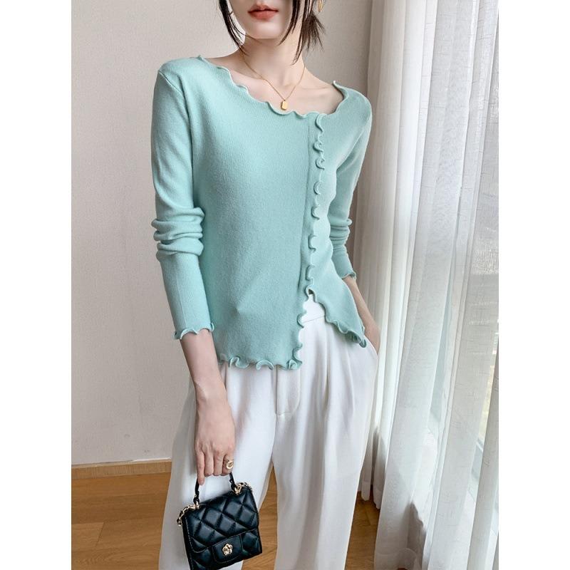 Fungus edge exposed collarbone solid color bottoming shirt women's clothing autumn new slim and thin top knitted sweater
