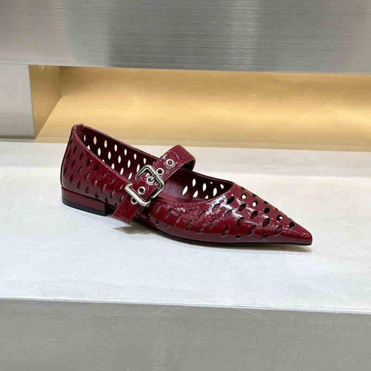 

2026 Spring/Summer New Lacquer Flat Shoes for Women, Pointed Shallow Mouth Hollow One Button Mary Jane Shoes Sandals 42 чорний