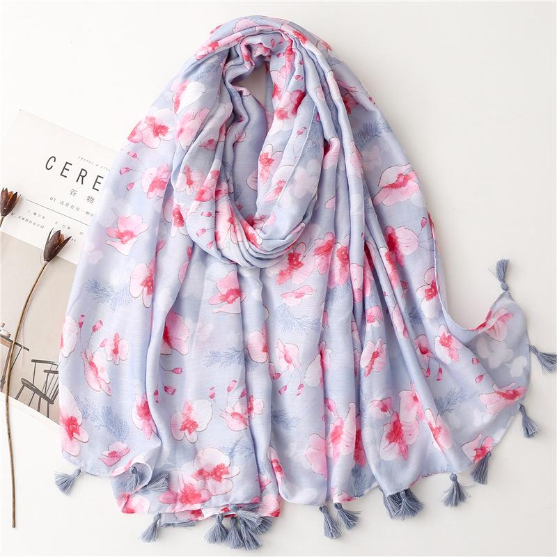 

New Women Fashion Luxury Aztec Floral Tassel Viscose Scarf Lady Print Soft Shawls and Wraps Pashmina Muslim Hijab Snood 180*90Cm
