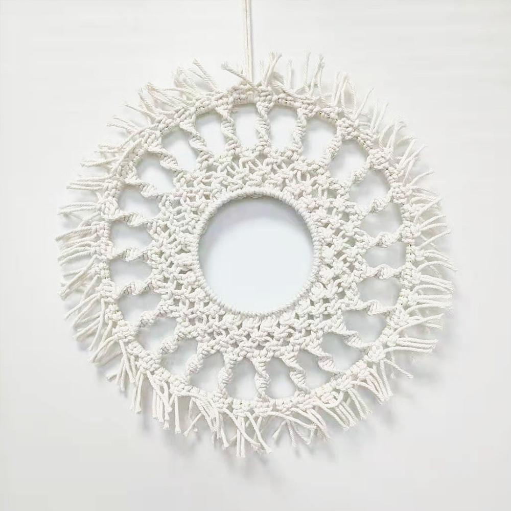 Runde Makramee-Wanddekoration