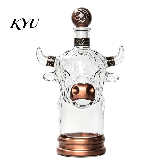Domácí kancelář Barový dekor Horská kráva Karafka na whisky, Unikátní skleněná láhev na alkohol ve tvaru hlavy pro barovou karafku, 350ml Rustikální úložná nádoba, Dárek