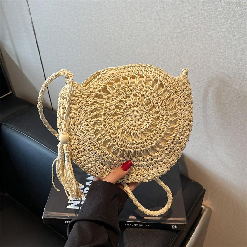 Women Hollow Straw Bag Circle Rattan Bag Round Soft Paper Rope Shoulder MessengerBag Tassel Summer Beach Handmade Crossbody Bags