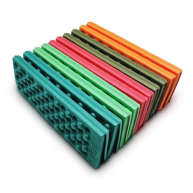 Foldable Folding Outdoor Activity Camping Mat Seat Foam XPE Cushion Portable Water Repellent Chair Beach Picnic Mat Seat Hiking Activities Pad