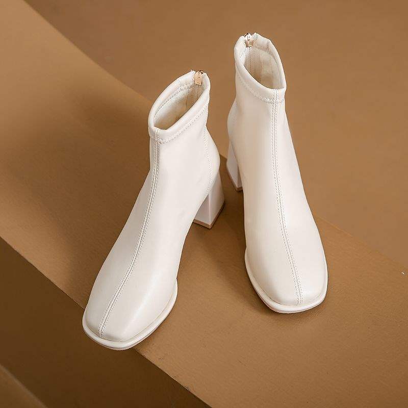 Hohe kleine Stiefeletten Damen Herbst Vierjahreszeiten Einzelstiefel Samt Dünne Stiefel Weiß Dicke Absätze Koreanische Kleine Knöchelhohe Stiefel
