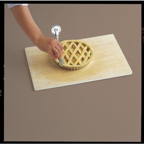 Kai Brand KAI Circular Cutter You can freely cut rolled out dough into circles or straight lines Kai House Select Made in Japan DL6284