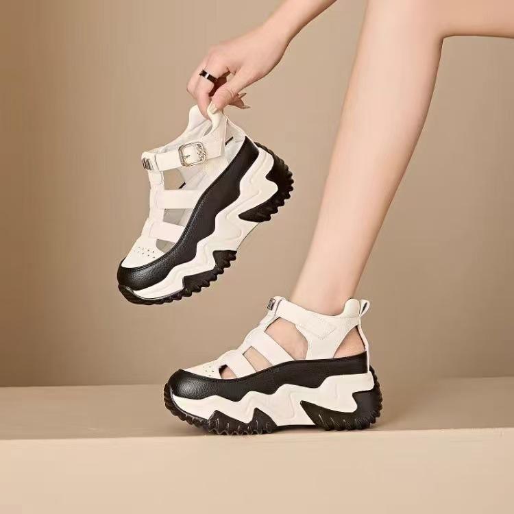 Platform dad shoes sandals 2025 summer new hollow inner height increase casual shoes muffin small Roman sandals