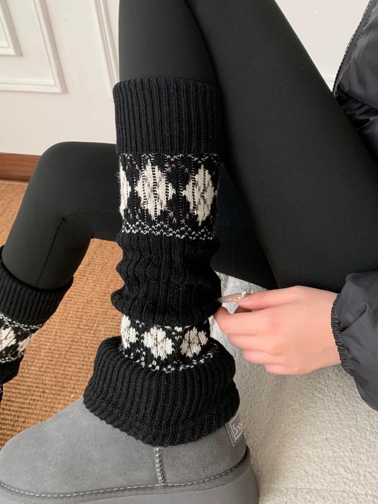 Fair Island Jacquard Retro With Pantyhose Knitted Calf Cover Women'S Autumn And Winter Thickened Warm Wool Stockings