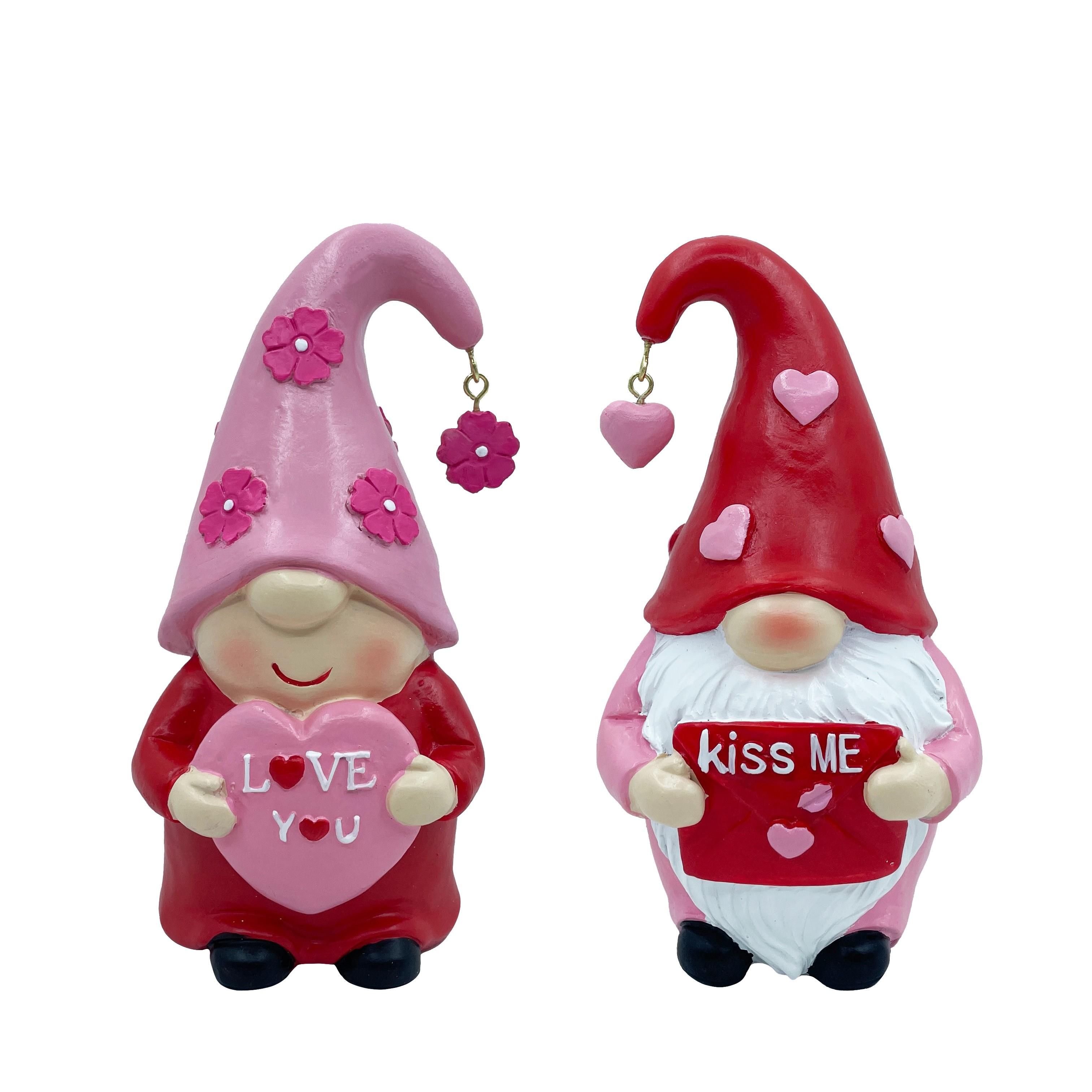 

Kiss Me Gnome Pair - Romantic Resin Figurine for Valentine s Day, Love Confession Decor, Perfect Gift for Couples and Friends, U