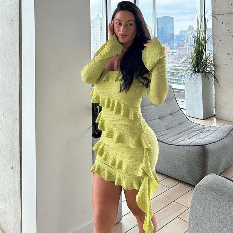 2024 Autumn Strapless Ruffle Off-the-Shoulder Bell Sleeve Sash Dress