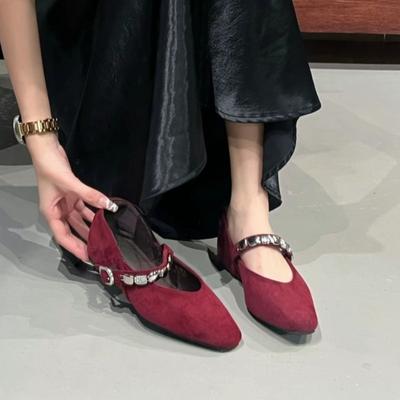 Moda Outono Novo Sapatos de Salto Interno Quadrados de Bico Quadrado Boca Rasa Fivela de Metal Tira de Deslizamento Sapatos Baixos Antiderrapantes