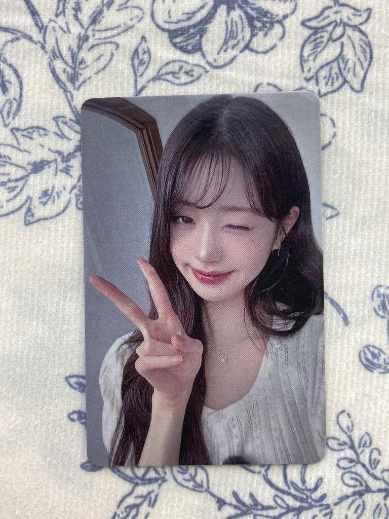 [USED] IVE SWITCH Venue Limited ALIVE Wonyoung 8/16 Osaka Trading Card