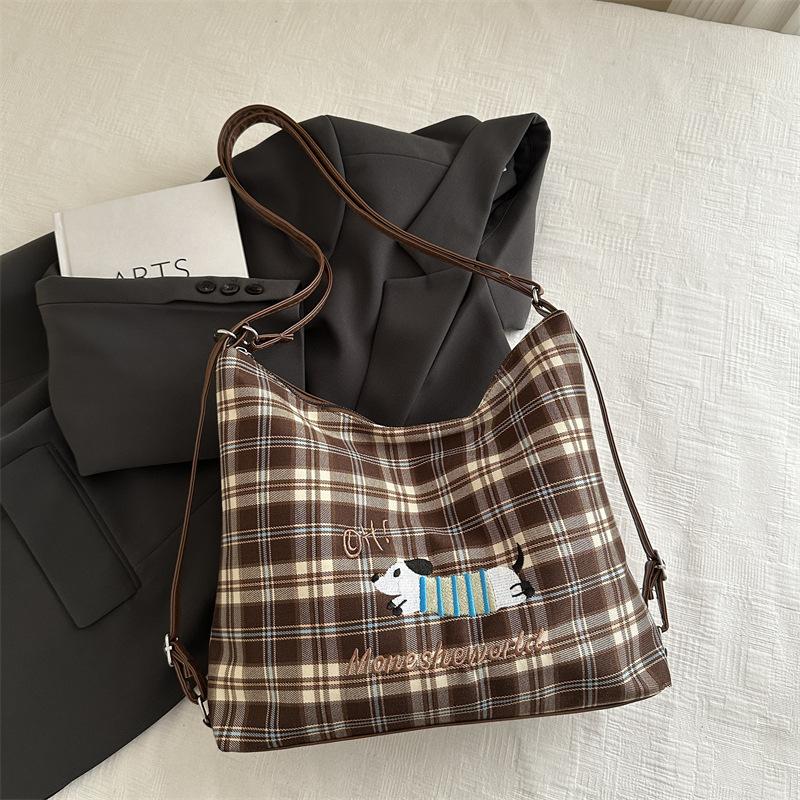 Commuter large-capacity bag women's new popular wax sausage dog double shoulder back bag single shoulder messenger bag tote bag