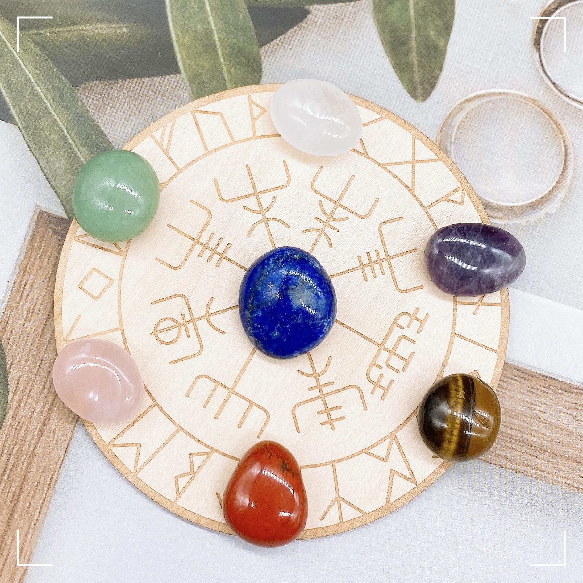 

Семь чакр натуральные пальмовые круглые камни для падений деревянные 7 чакр пластины кристалл кварц энергия исцеление йога домашний декор подарок