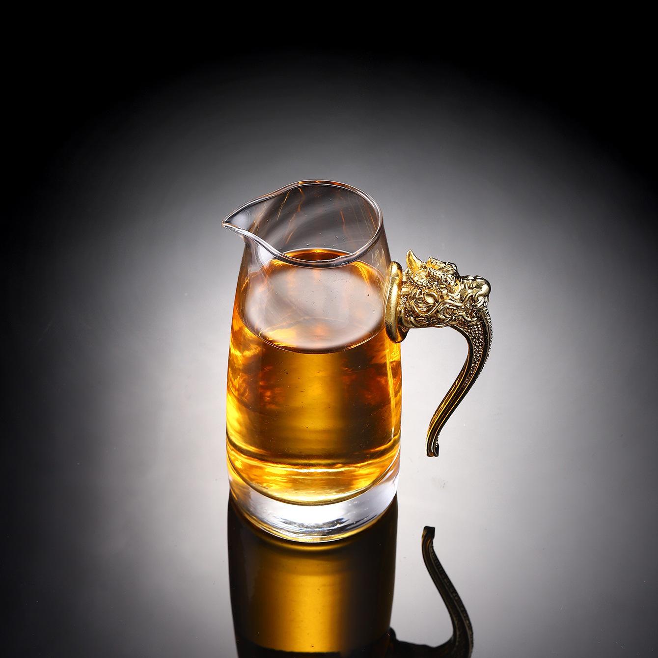 In-Stock Crystal Glass Decanter with Dragon Handle - Luxury Wine Separator & Creative Barware