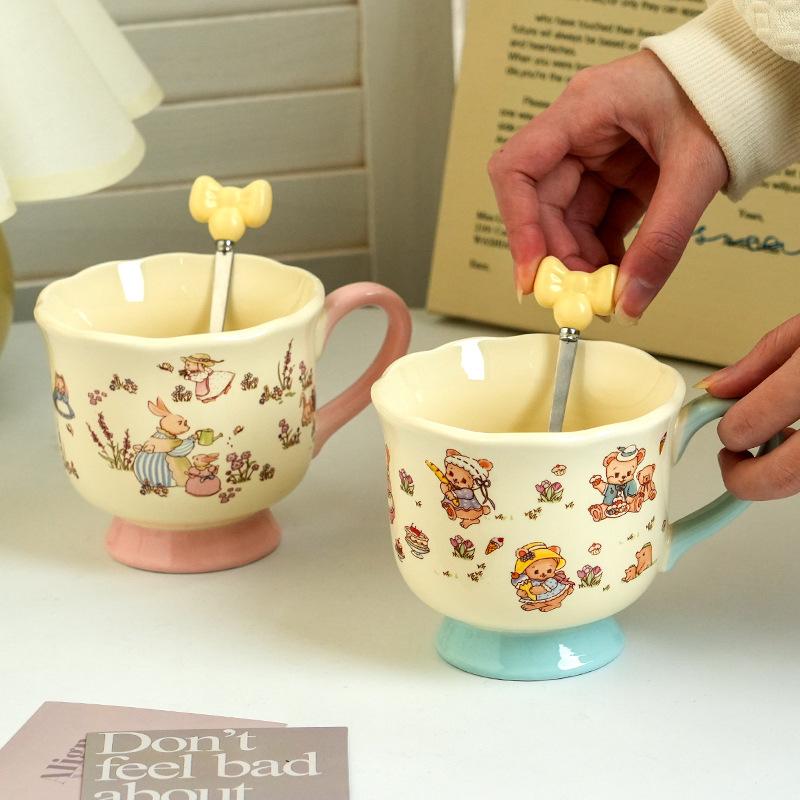 High-Value Wind Ceramic Cup With Spoon, Cute Girl Couple Water Cup Gift Box, High-End Souvenir