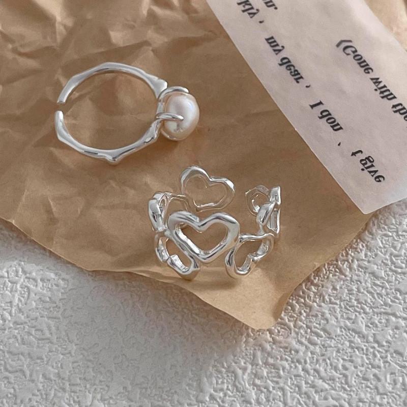 Minimalist Heart-shaped Ring For Women In Stylish Copper For 2024 Spring Fashion