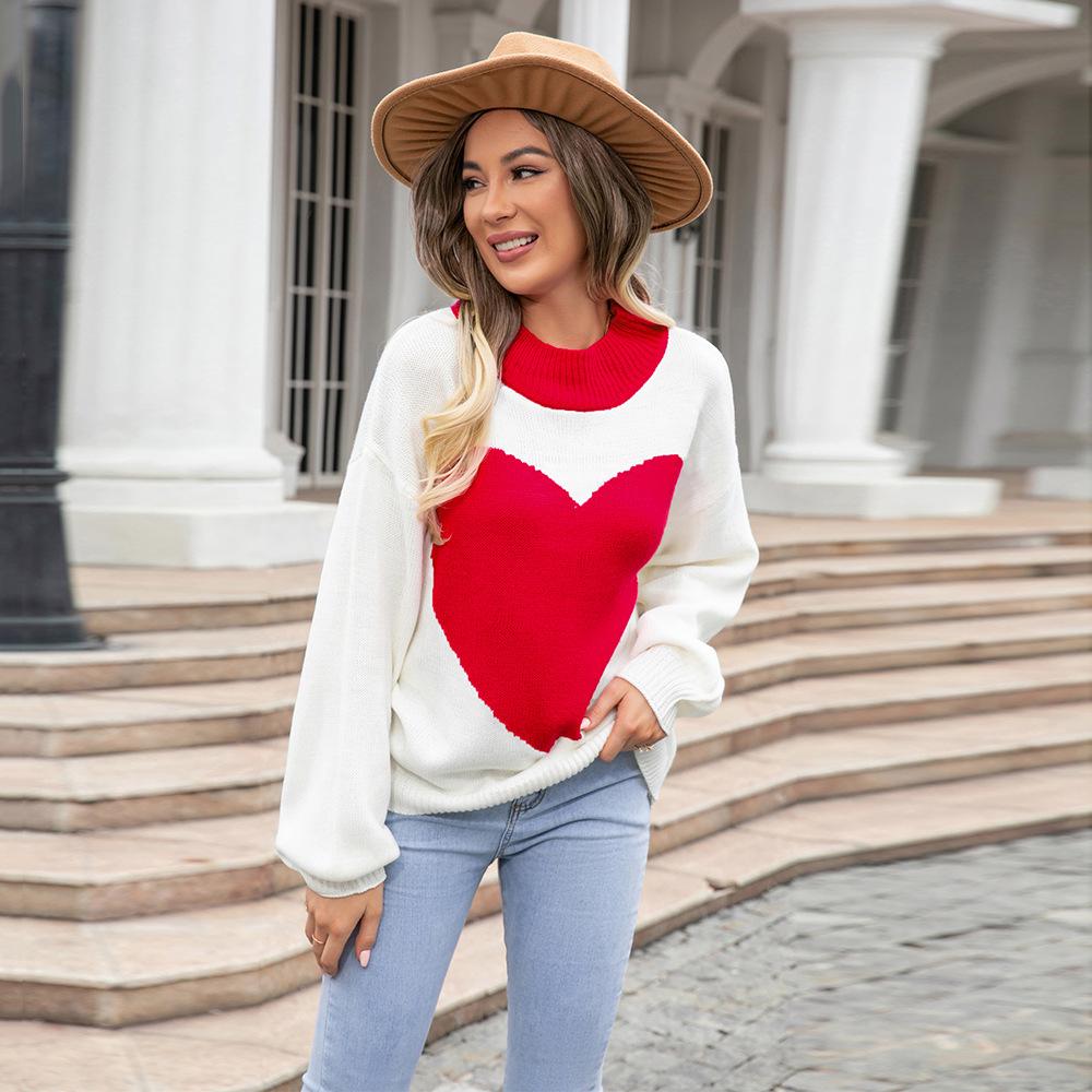 2026 Autumn-Winter Women's Heart-Shaped Valentine’s Day Round Neck Knit Pullover