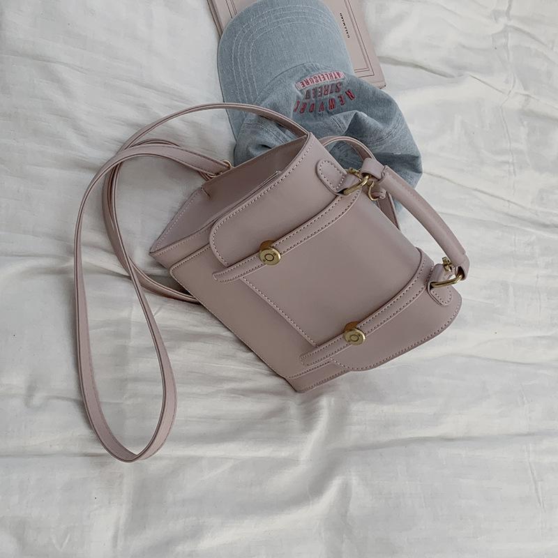 High-end Handbag and Backpack, Fashionable and Casual Ladies' Backpack