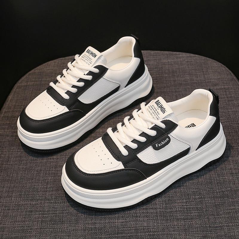 Thick baseplate shoes women's versatile spring and autumn 2025 summer new muffin order surge dad black casual sports white shoes
