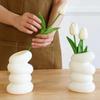 1PC Vase Spiral en Plastique Blanc Nordique Créatif Contenant pour Arrangement Floral Pour Cuisine Salon Chambre Décoration de Maison Ornement
