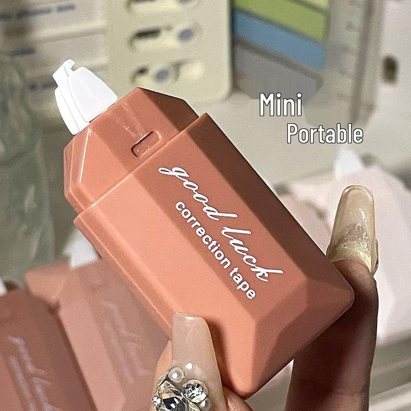 Csendes, Hordozható Kártya Stílusú Gradiens Korrektúrszalag Diákoknak - Nagy Kapacitás és Magas Érték