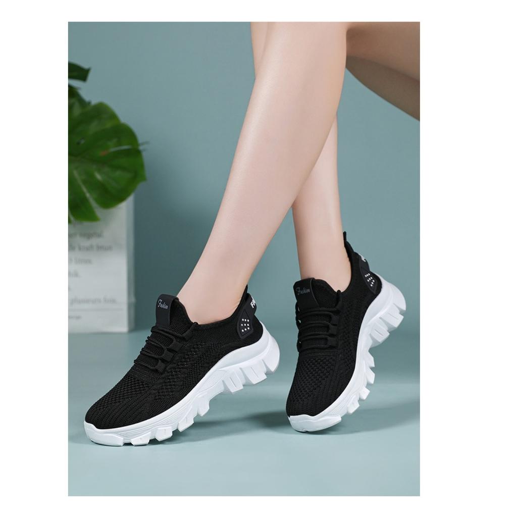 Women's Shoes Summer New Sports Shoes Breathable Running Shoes Thick Sole Wear-resistant Single Shoe Comfortable Versatile Casual Shoes