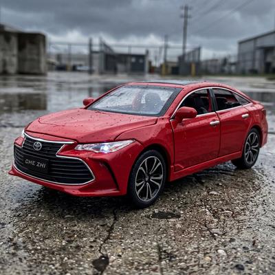 1:24 Toyota Avalon Alloy Model Metal Diecast Car Model Sound And Light Children's Toy Collectible Hobby Decoration Birthday Gift