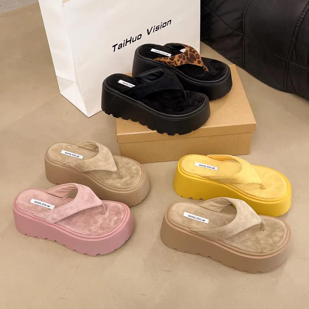 Wedge Outdoor Slippers Women's Summer Thick Bottom Flip Flops Outdoor High Waist Seaside Beach Leisure Flip Flops Suede