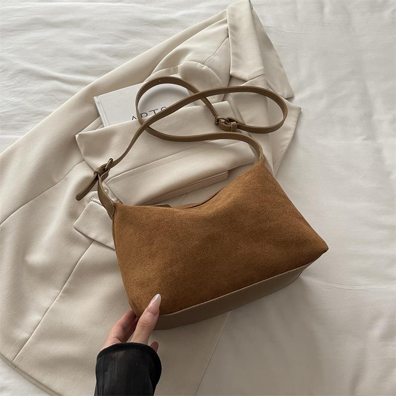 New Suede Lazy Wind Tote Bag Leather Matte Commuter Large Capacity Women's Bag Shoulder Crossbody Armpit Bag