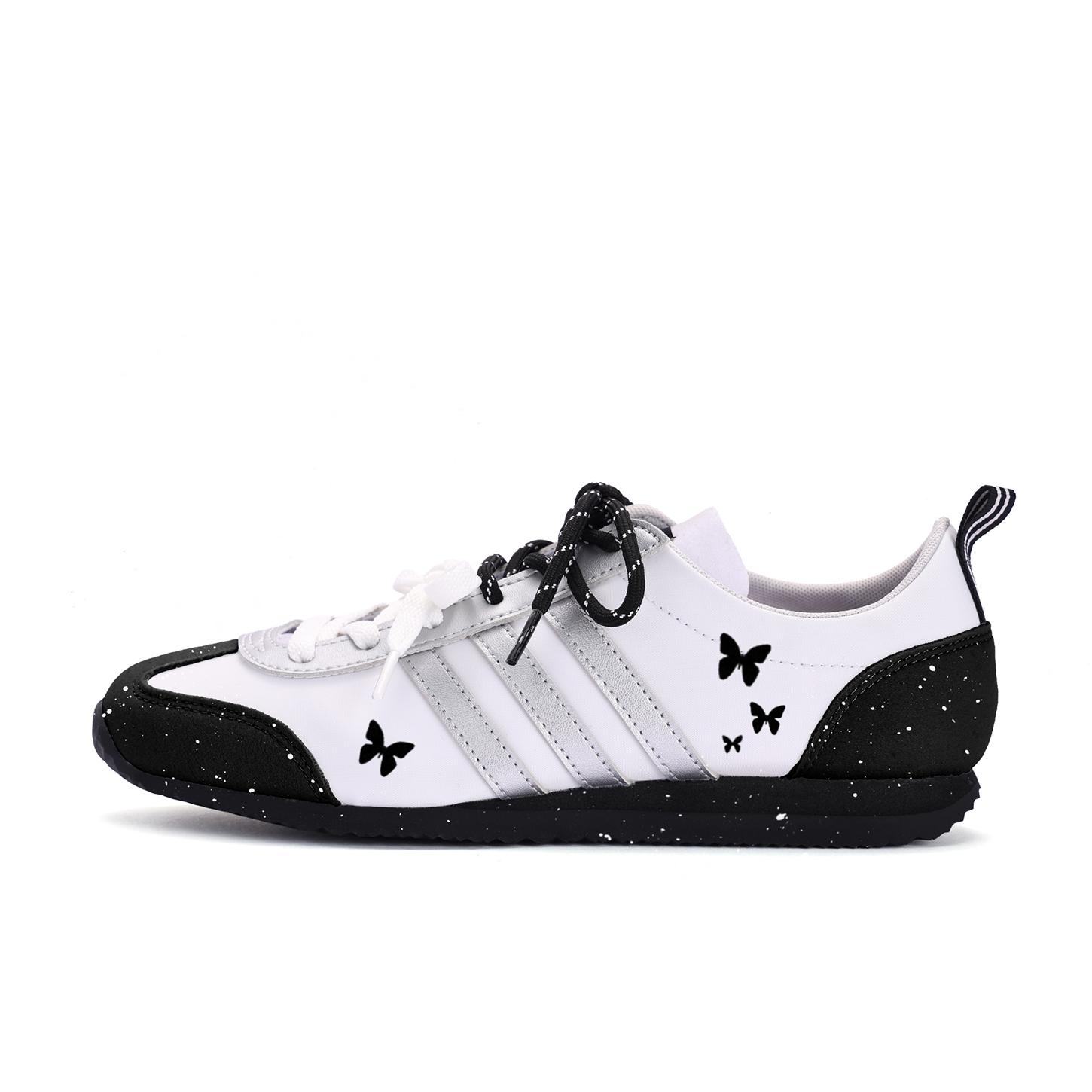 

Adidas VS JOG 2.0 Coverage Slip Resistant Abrasion Resistant Low top German Army Trainers Unisex Silver White JR4653(Team59-) 41⅓