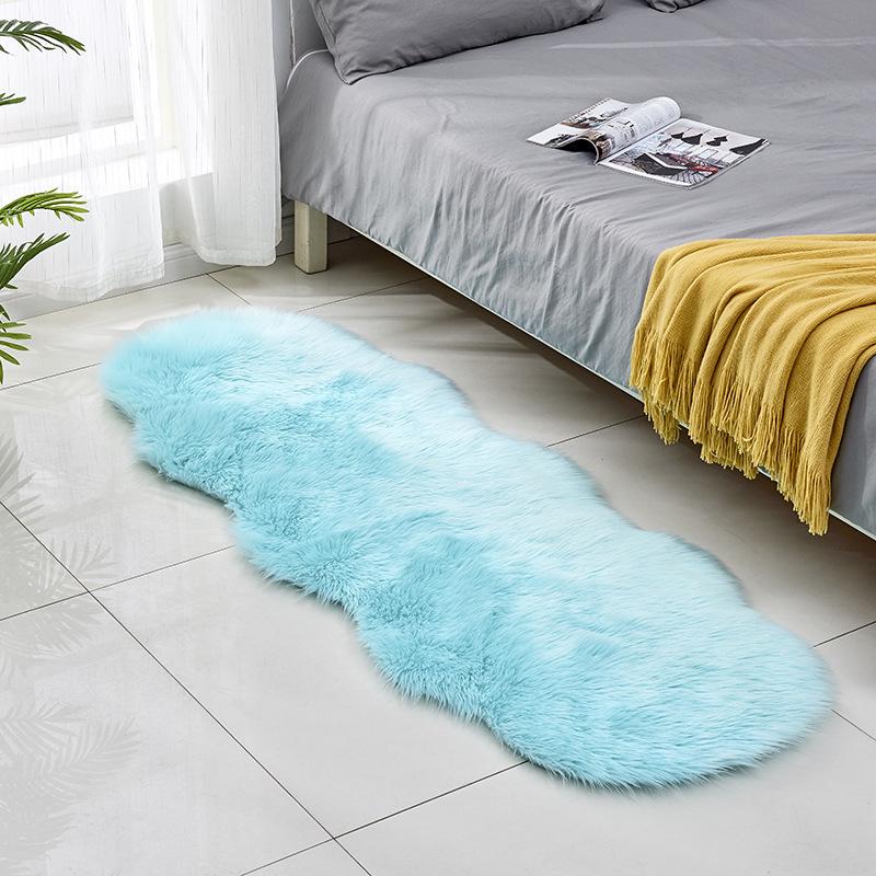Plush Carpet Mat for Living Room, Bedroom, Sofa, or Bay Window - Imitation Wool, Light Luxury
