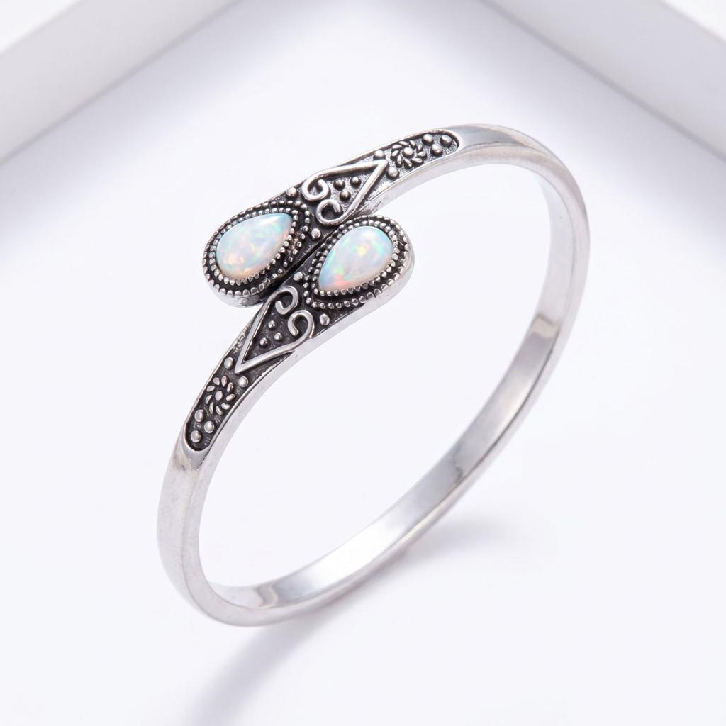 Inlaid Imitation Green Agate Retro Adjustable Opening Bracelet Alloy Couple Bracelet