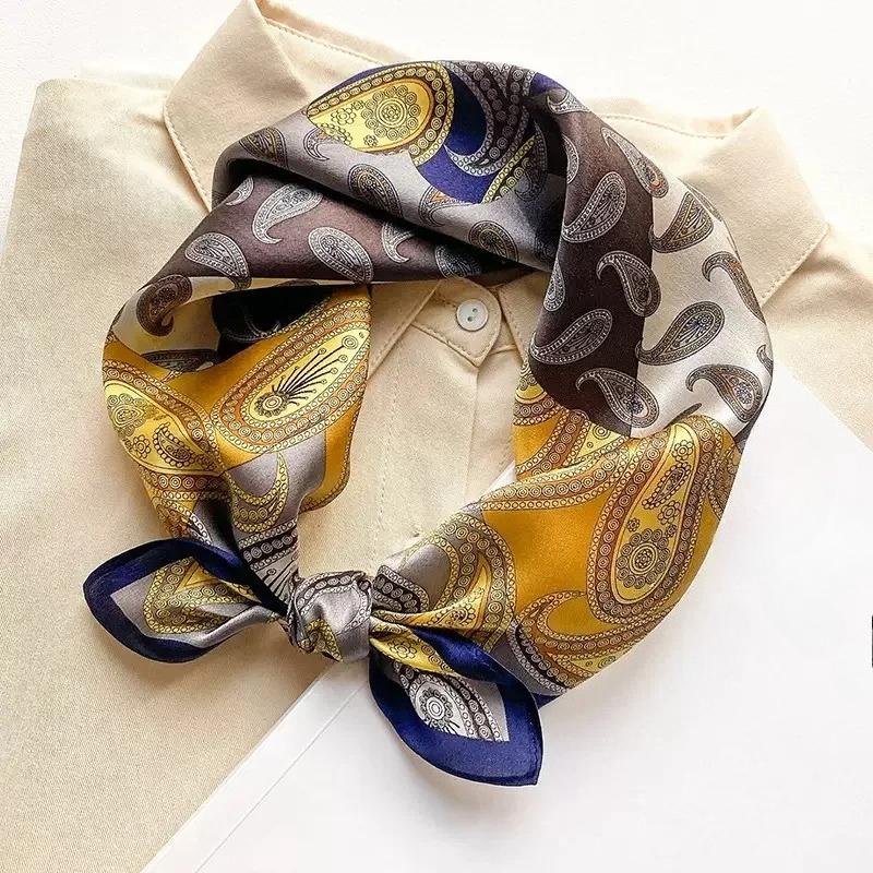 Nature Silk Neck Scarves Lady Foulard Lovely Strawberry Print Real Silk Square Scarf for Women Bag Ribbon Hairband Kerchief