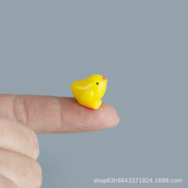 Children'S Toys Mini Yellow Chicken Animal Resin Diy Accessories Car Center Console Landscaping Decorative Small Ornament