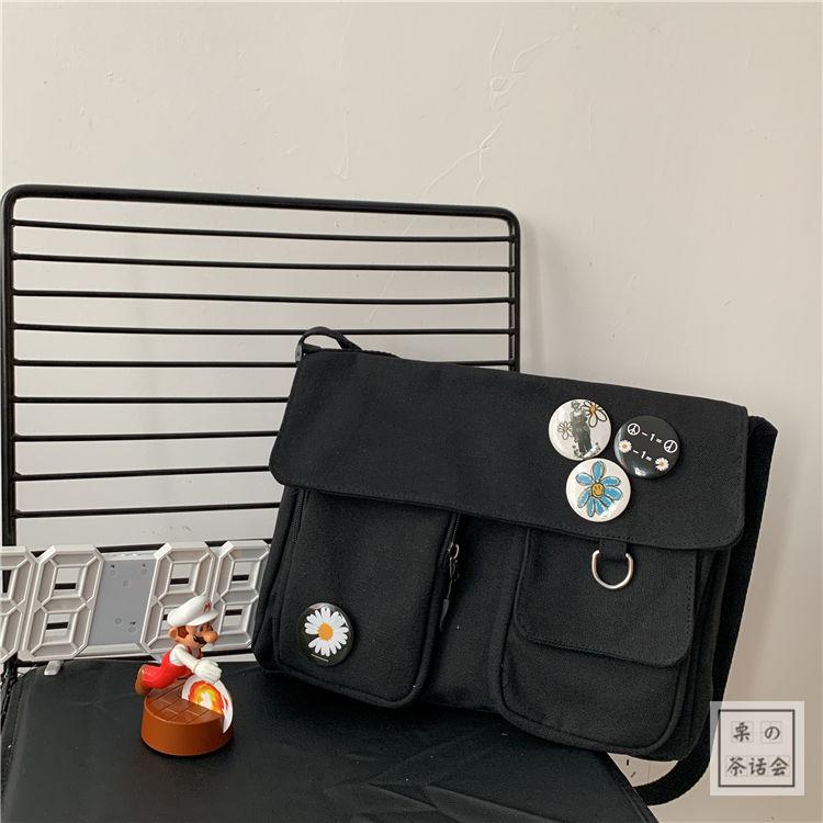 

Canvas Messenger Korean Version Tooling Female Harajuku Messenger Bag Multifunctional Outdoor Travel Student School Package